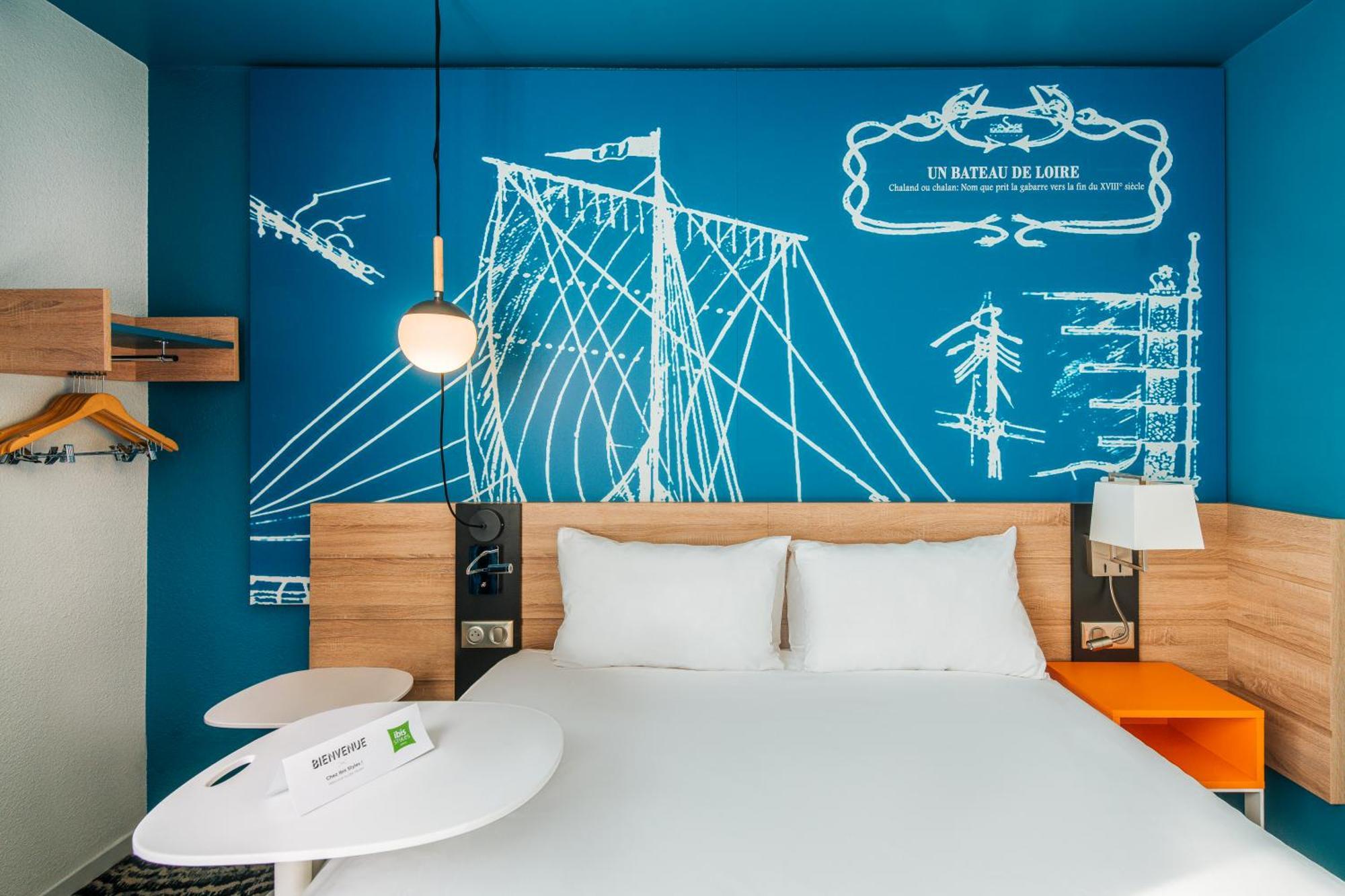 Hotel Ibis Styles Ancenis Centre Esterno foto