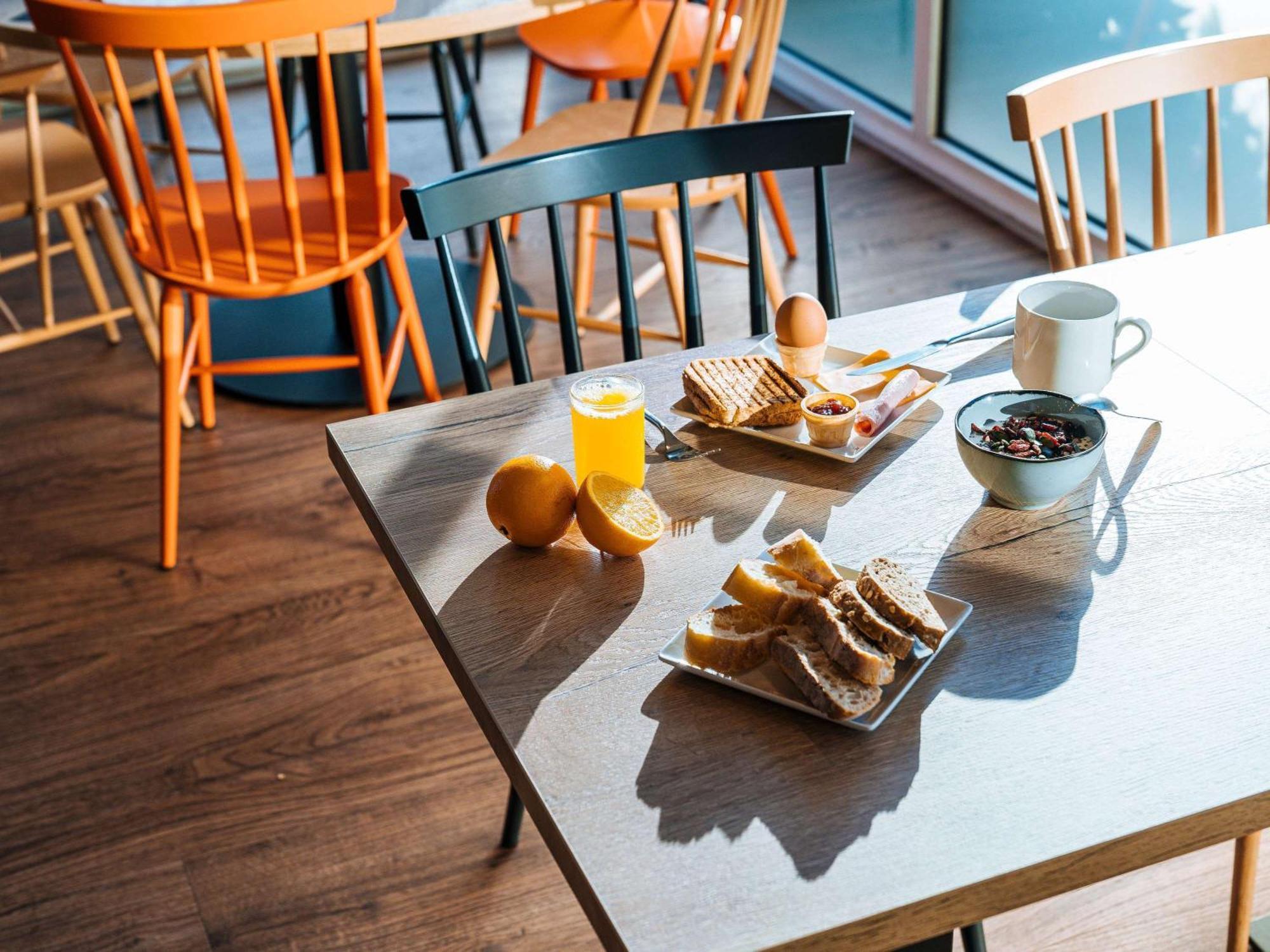 Hotel Ibis Styles Ancenis Centre Esterno foto