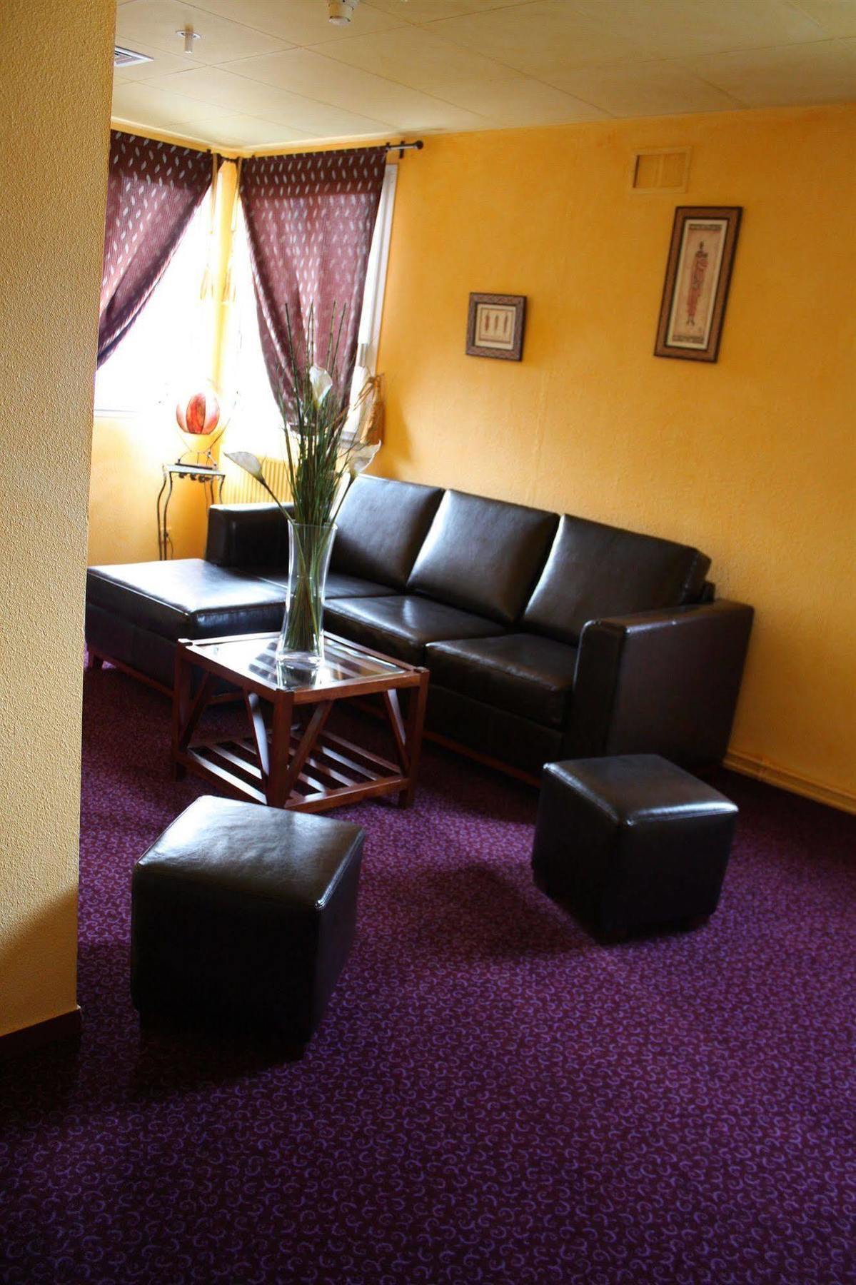 Hotel Ibis Styles Ancenis Centre Esterno foto